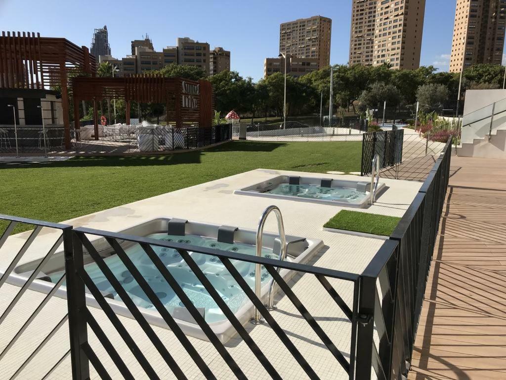 Sunset Drive Resort & Spa Benidorm Exterior photo